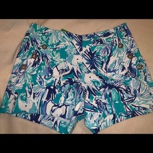 Super Cute Lilly Pulitzer Shorts! 🌴